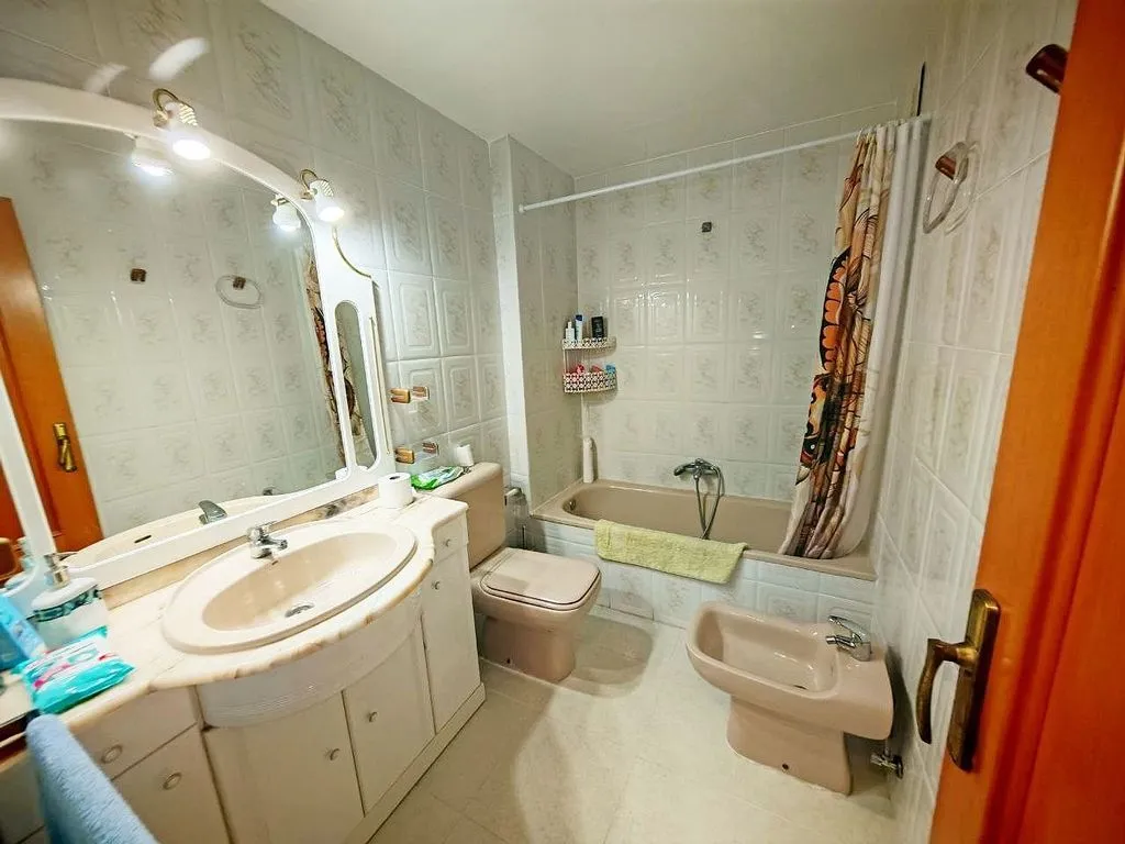 Vannitoad - Semi-detached House with Pool in El Perelló