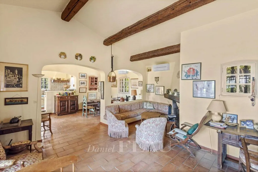 Séjour - Villa Luxueuse avec Piscine à Grimaud