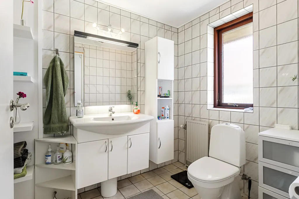 Salles de bain - Maison 4 pièces à Regstrup