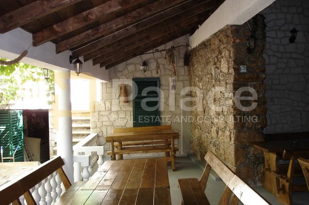 Terrazza - Stone House with Restaurant in Tkon
