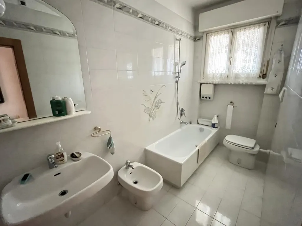 Salles de bain - Panoramic Apartment with Balcony in Trento