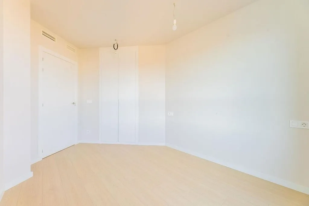 Stanze - Apartment with East-Facing Terrace in L'Eixample