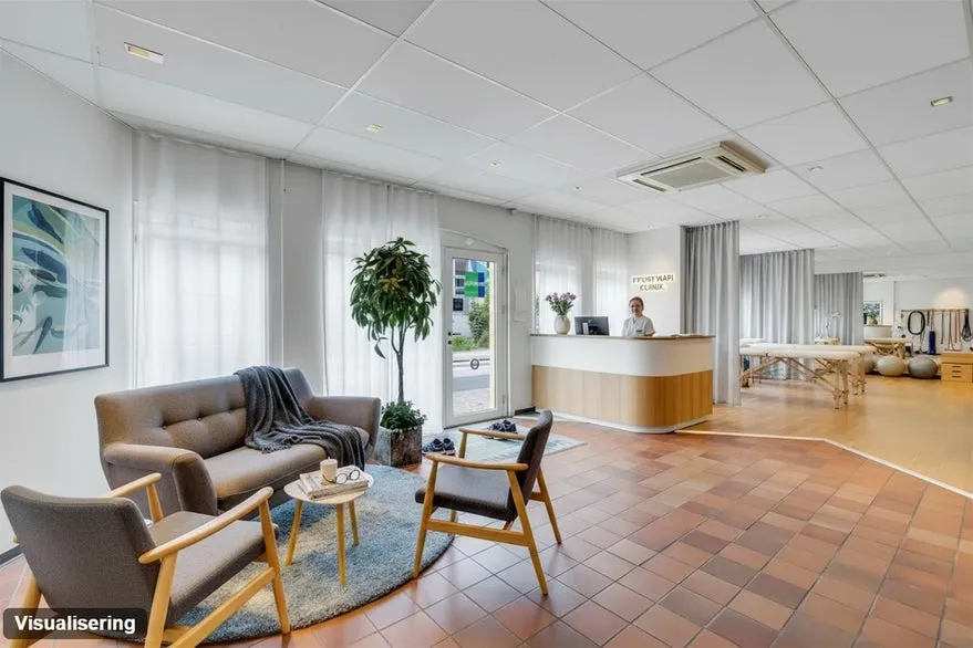 Séjour - Business Premises on Ground Floor in Hillerød