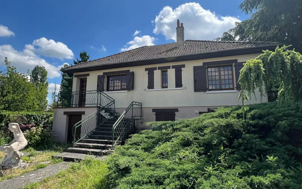 Exterior - Independent House with Private Garden in Gidy