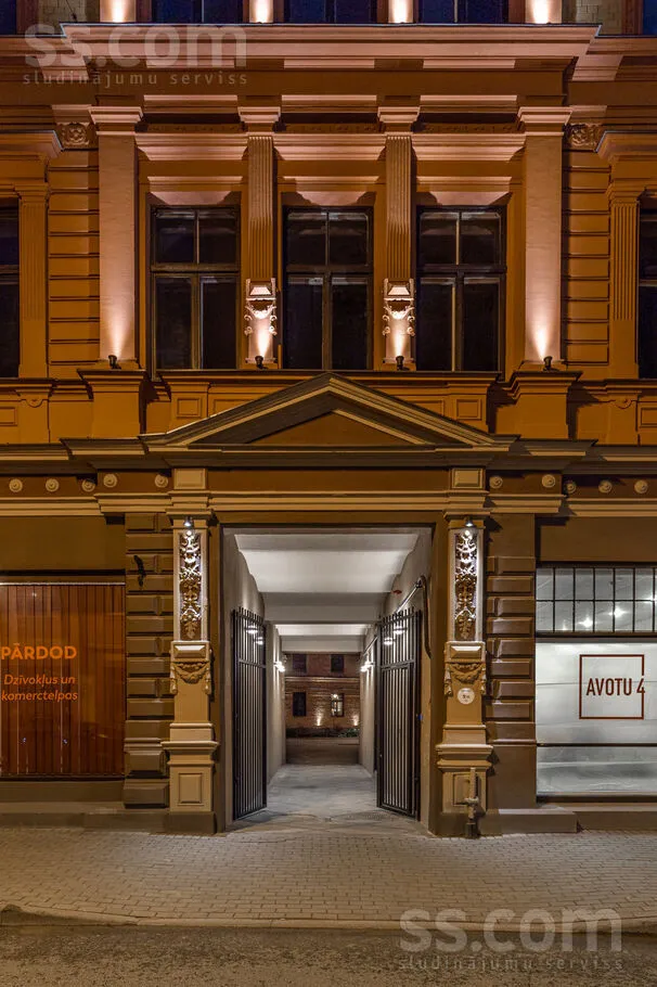 Entrée - Renovated Apartment with Garden in Riga Centre