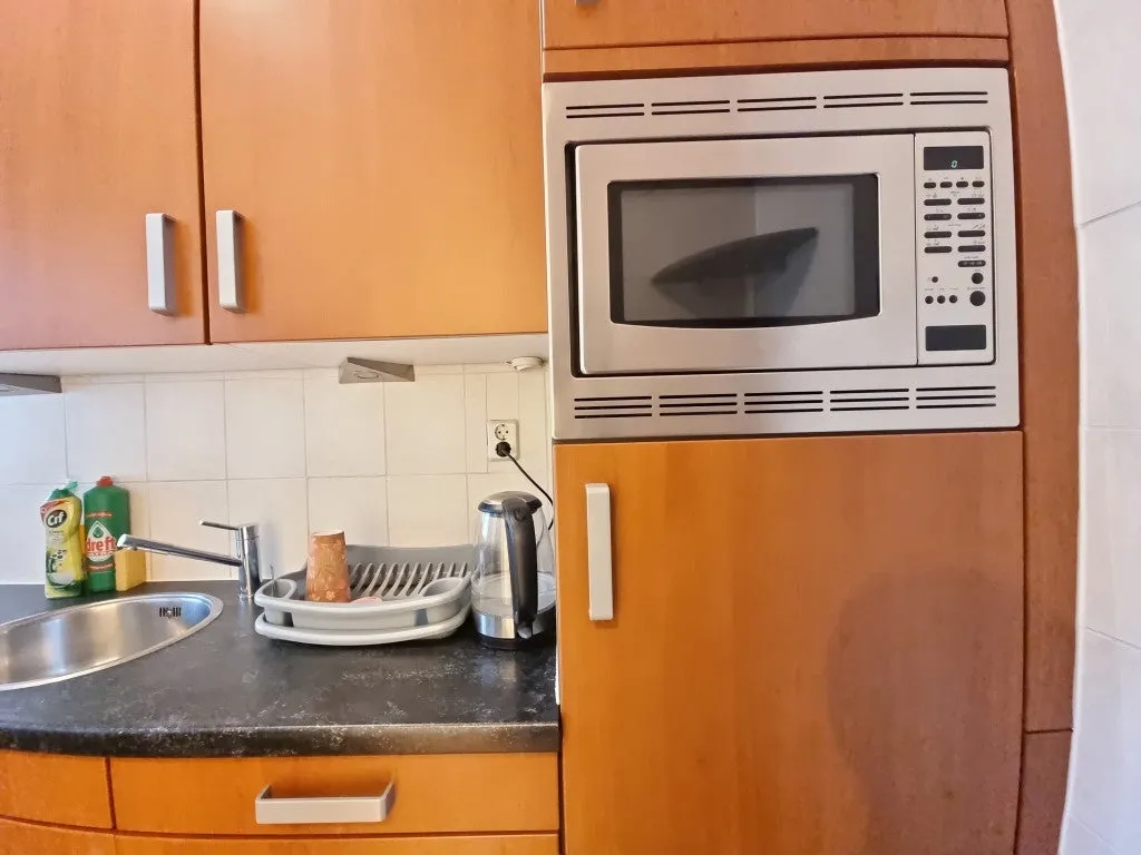 Cuisine - Galerie Flat with Balcony in Rotterdam Centre
