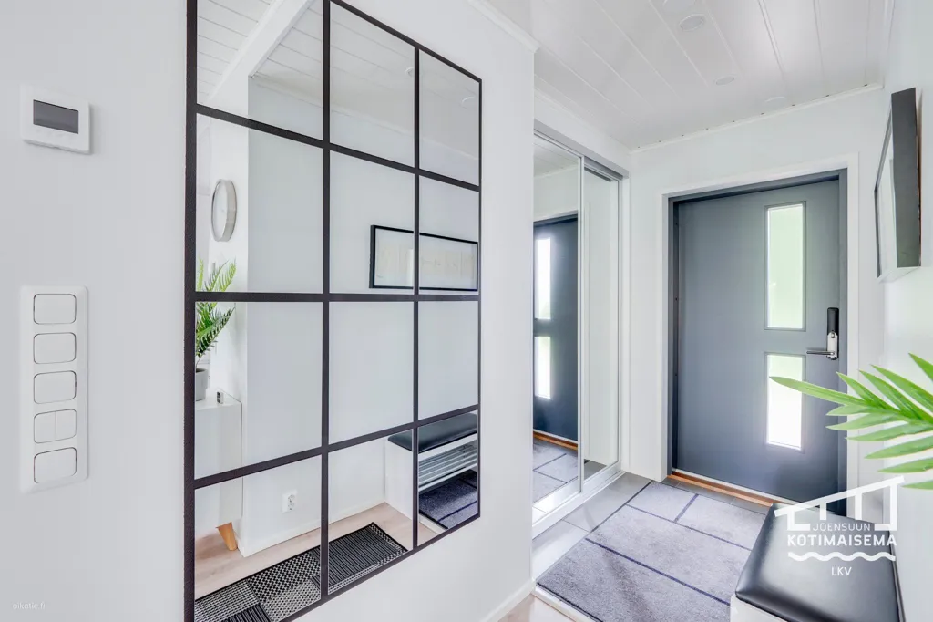 Entrée - Two-Storey Apartment with Sauna in Joensuu