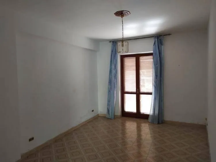 Pièces - Triplex Apartment with Balcony in Belvedere Marittimo