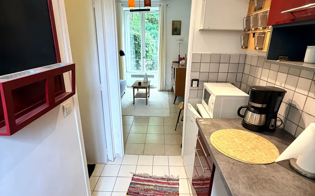 Cuisine - Studio Meublé au Centre de Rosny-sous-Bois
