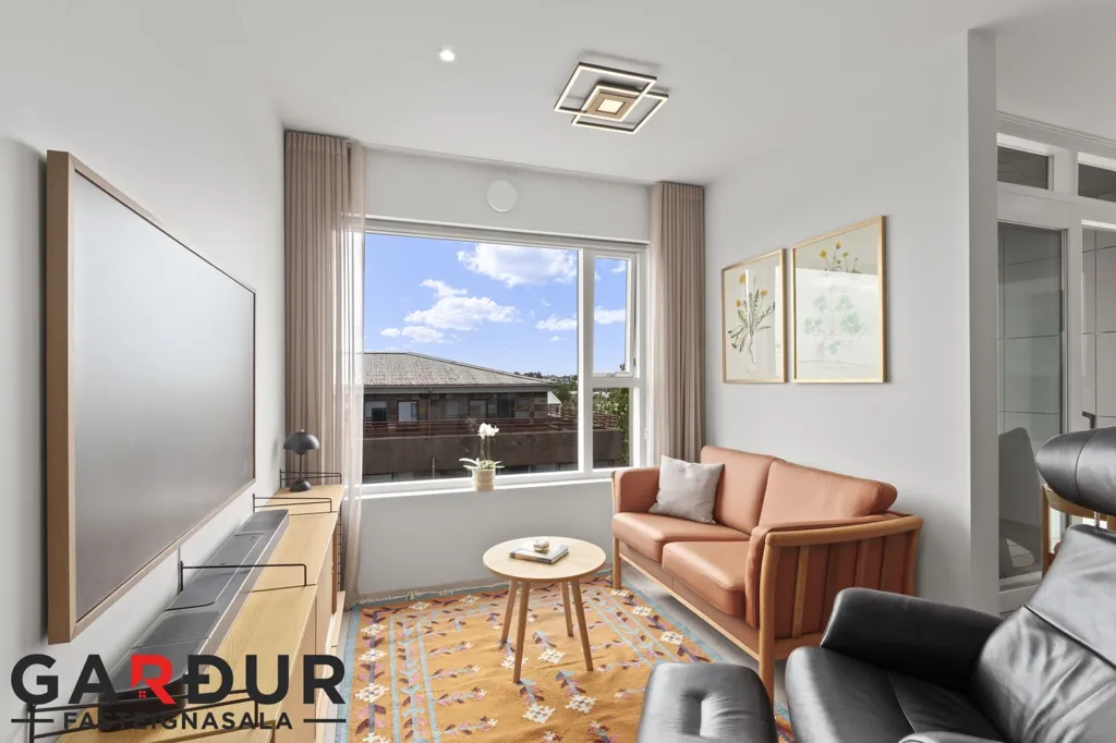 Elutuba - Apartment with Sea View in Reykjavík