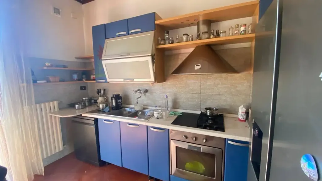 Cuisine - Apartment with Balcony in Perignano