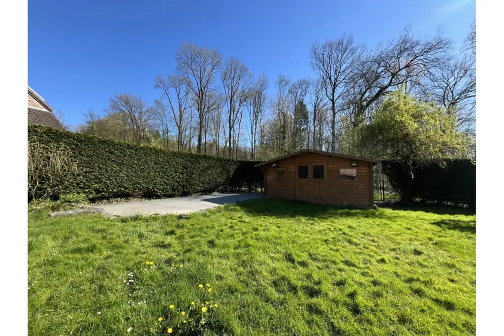 Aed - Spacious House with Solar Panels in Braine-le-Château
