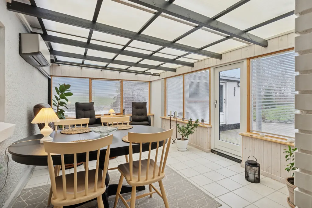 Terrasse - Villa with Workshop near Gudme