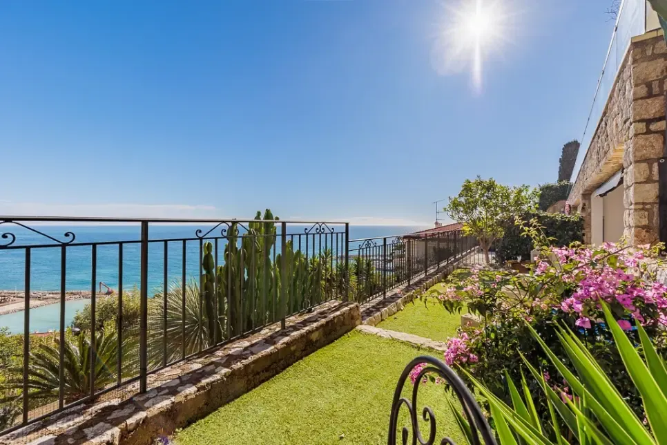 Balcon - Appartement avec Vue Mer à Menton