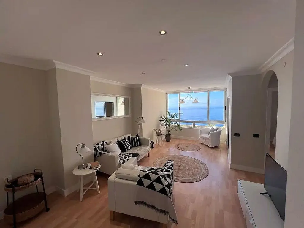 Seafront Apartment with Pool in Tabaiba