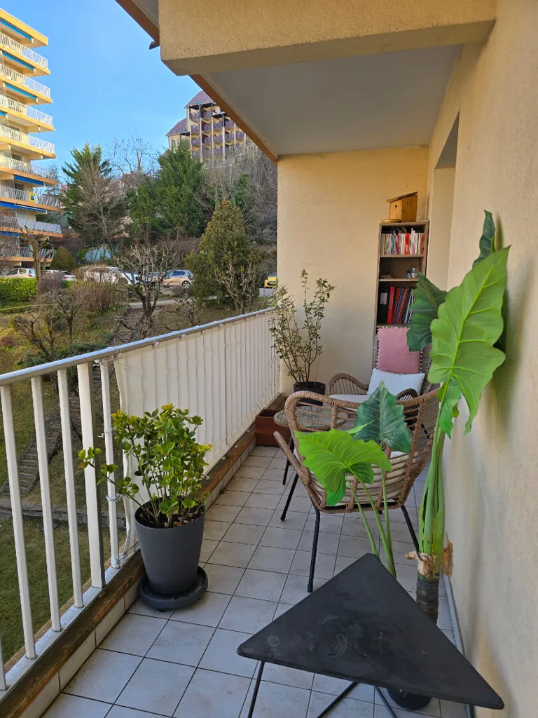 Balcon - Appartement 3 Pièces avec Balcon à GAP