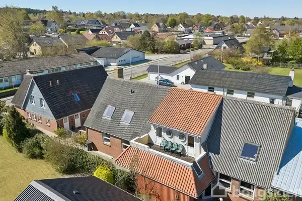 Vue aérienne - Villa with Investment Potential in Assens