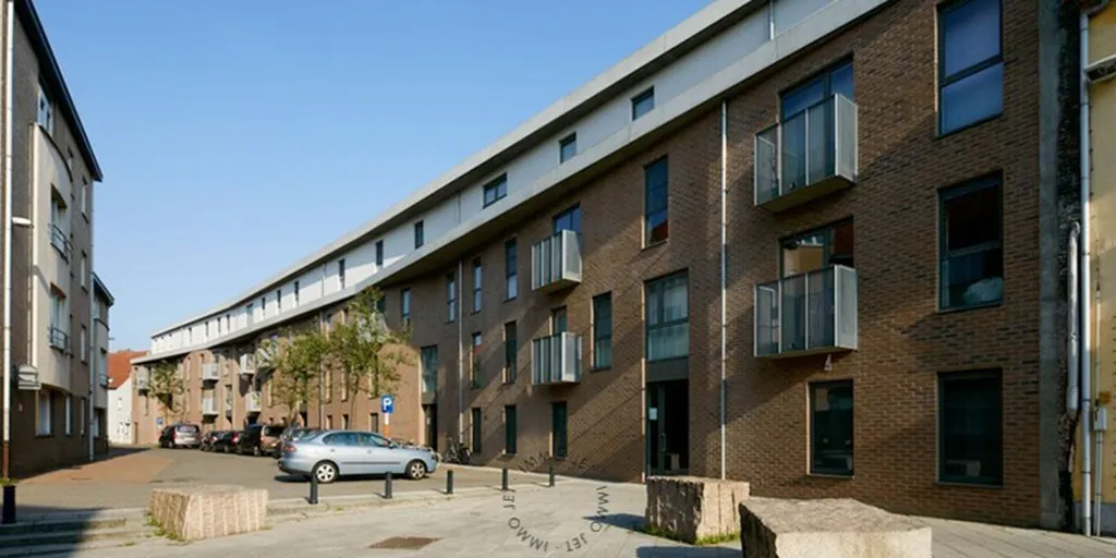 Exterior - Apartment with Terrace in Central Ghent