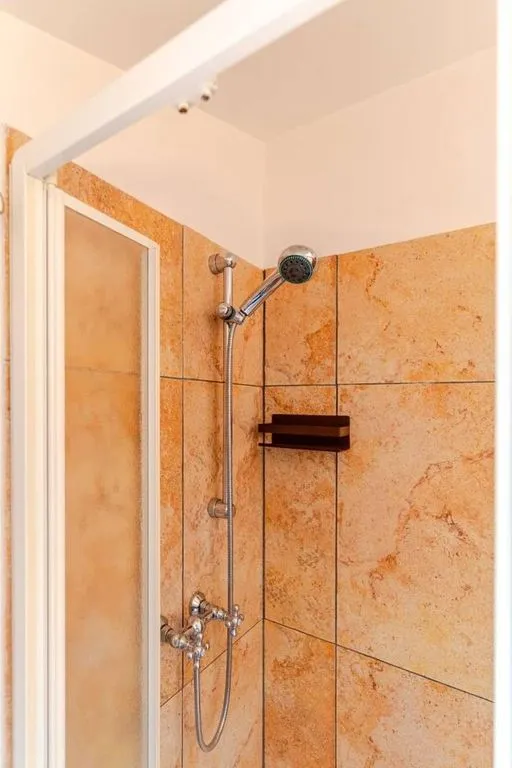 Bathrooms - Villa with Seafront Access in Maratea