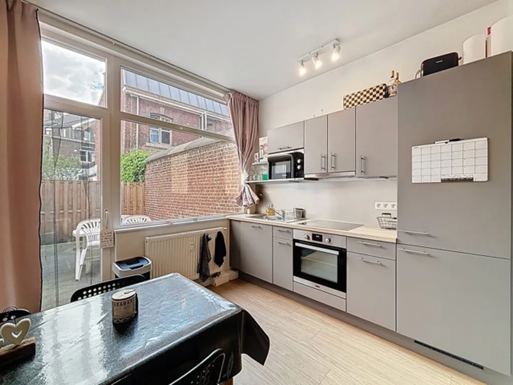 Cuisine - Studio 1 Chambre avec Terrasse à Liège Outremeuse