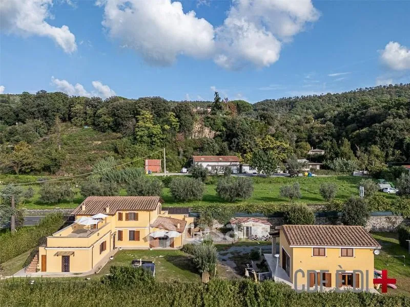 Õhuvaade - Rustic Villa with Lake View in Bolsena