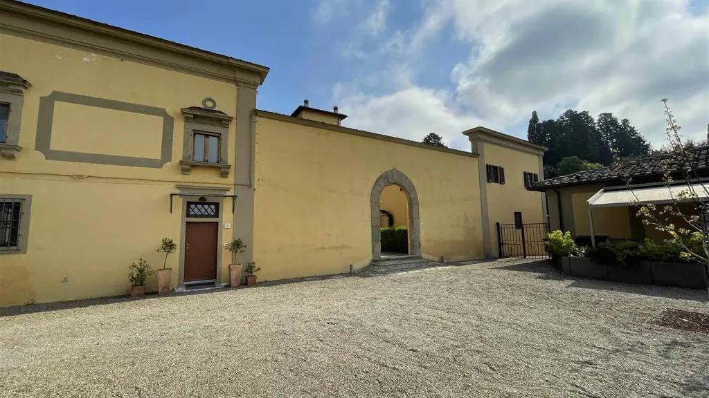 Aed - Apartment with Garden in Florence