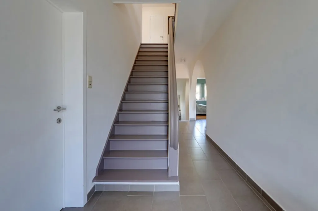 Pièces - Villa Pleine de Caractère avec Jardin à la Coquinie