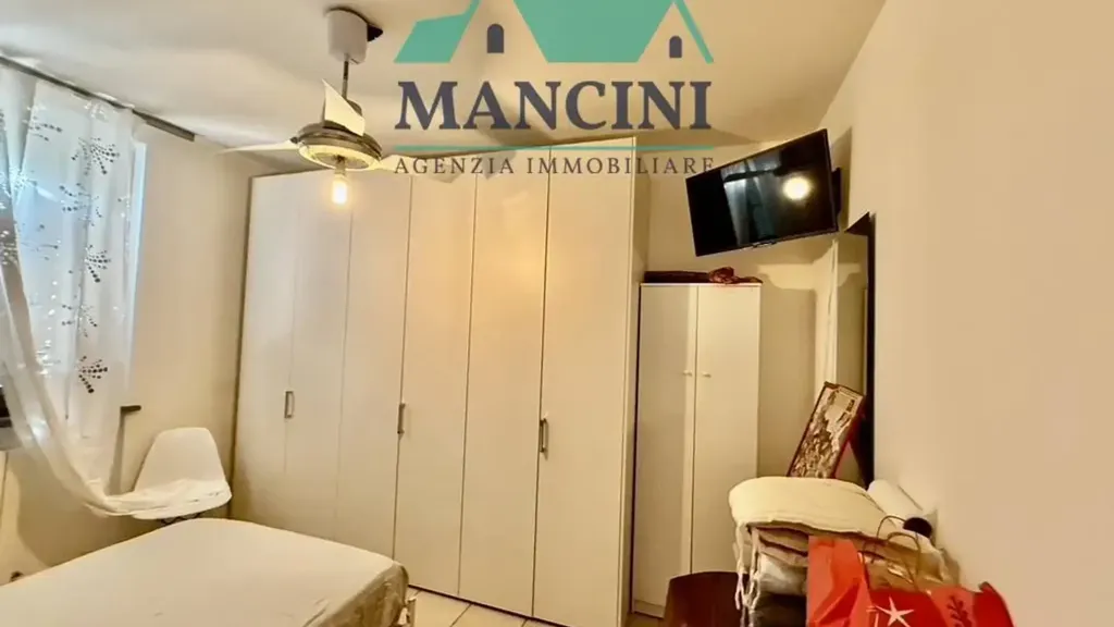 Chambres - Independent House with Garden in Jesi