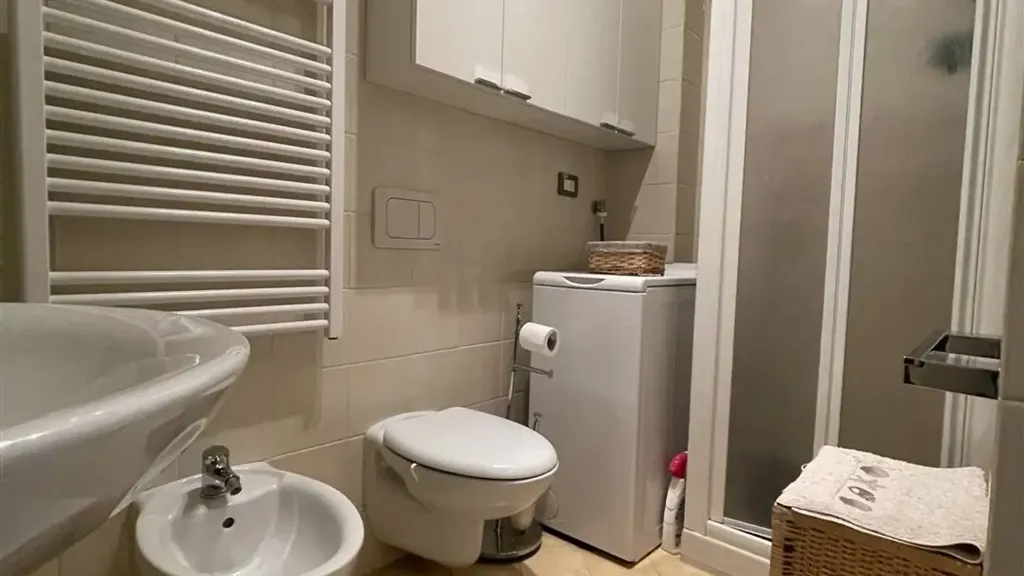 Salles de bain - Newly Built Apartment with Terraces in Noli