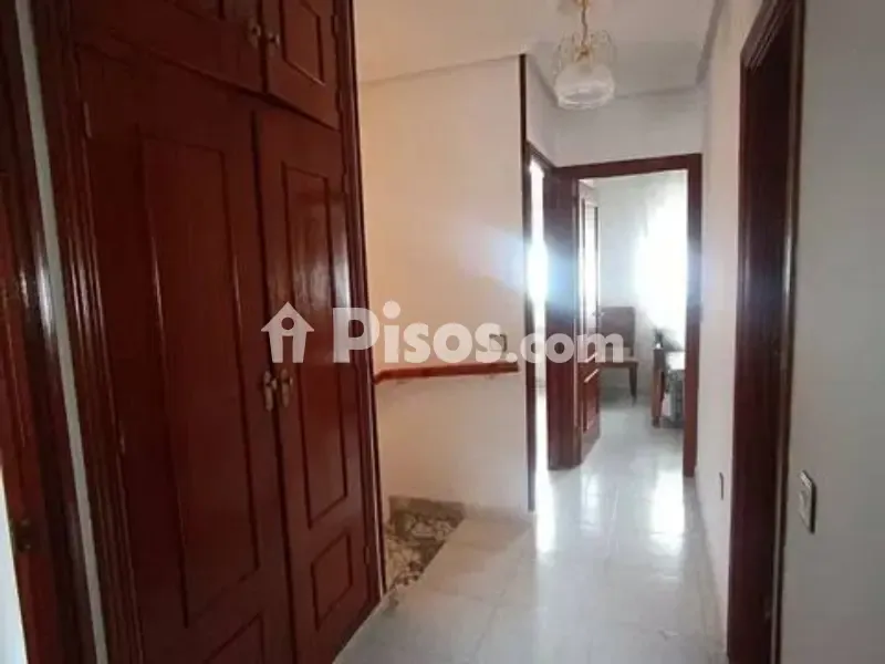 Ingresso - Duplex Adosada with Terrace in Calle de Coria