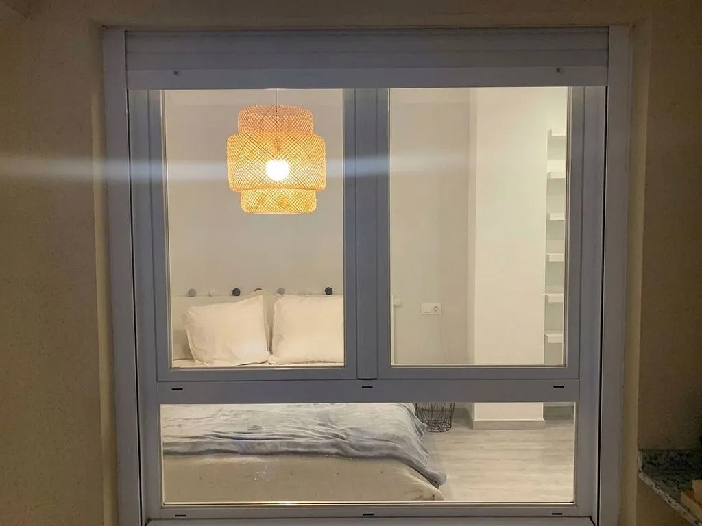 Magamistoad - Furnished Studio with Garage in Patraix