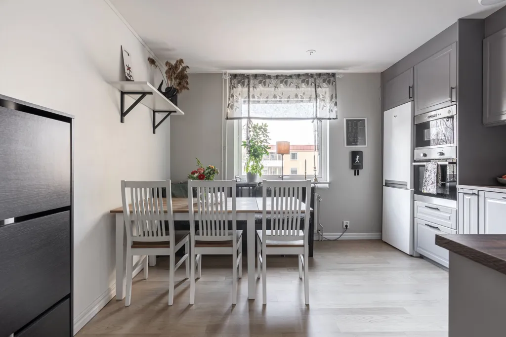 Salle à manger - Renovated Apartment with Balcony in Frösön