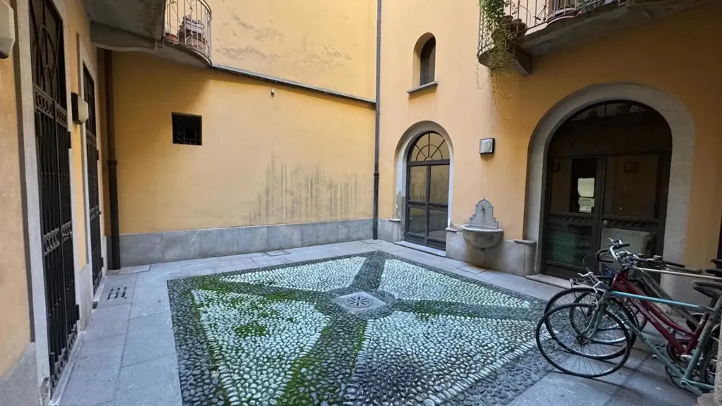 Giardino - Signorile Triplex in Milan's Historic Centre