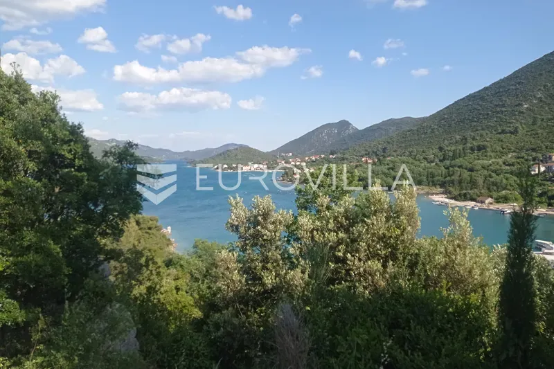 Building Plot with Sea View in Hodilje, Ston