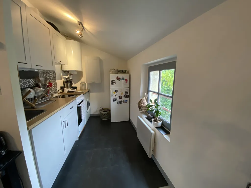 Köök - 2-Bedroom Apartment in Saumur