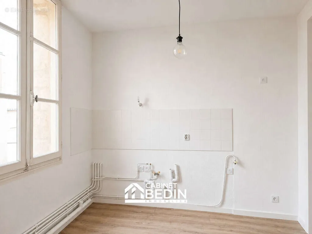 Pièces - Appartement Luminosité Sud dans le Centre Historique de Bordeaux