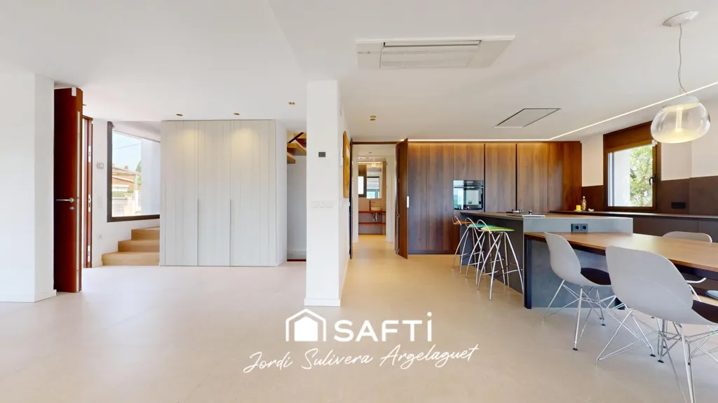 Salle à manger - Luxury Villa with Panoramic Views in Banyoles