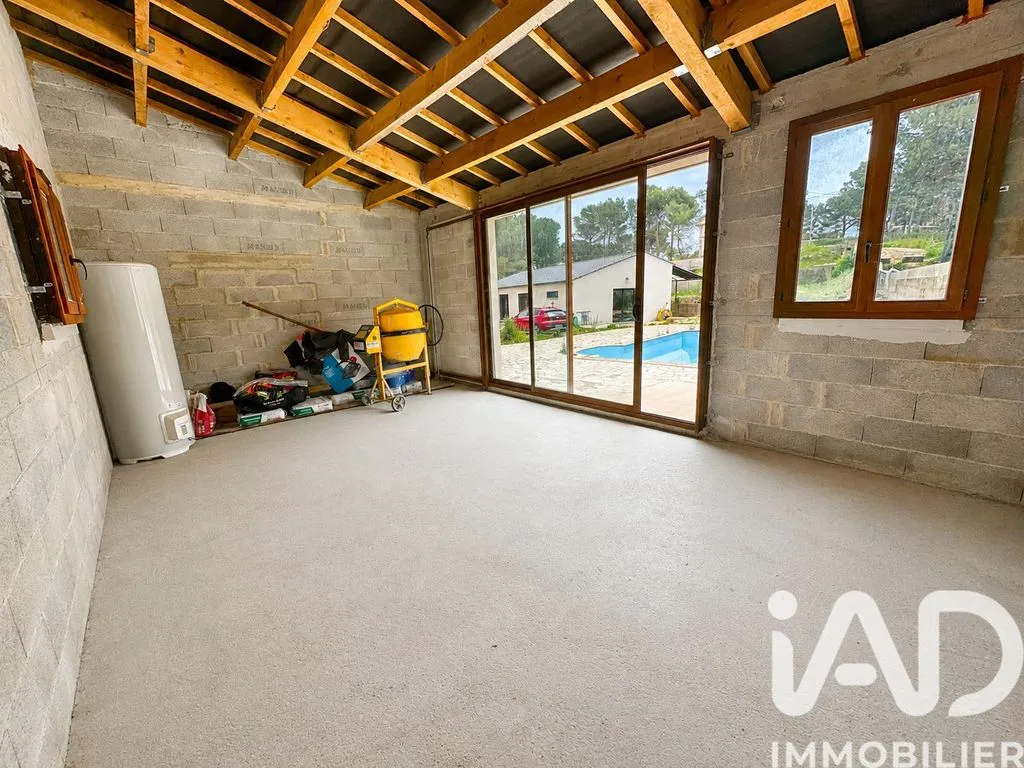 Garage - Villa Luxe avec Piscine à Les Pennes-Mirabeau