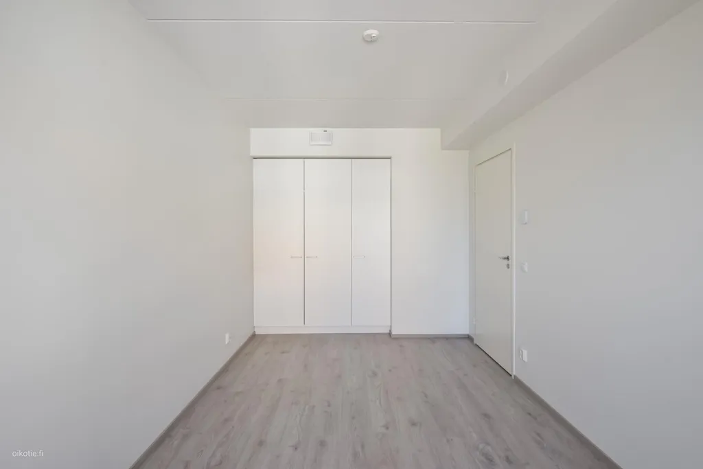 Ingresso - Two-Room Apartment with Balcony in Turku