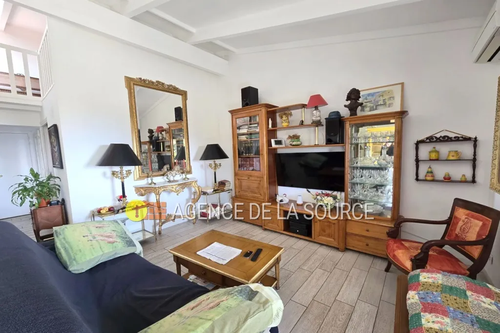 Séjour - Appartement Duplex avec Vue Mer à Cannes