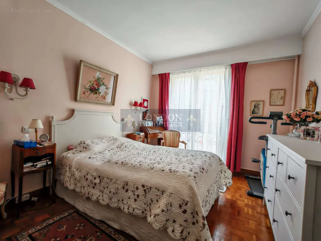 Camere da letto - Renovated Apartment with Balcony in Versailles