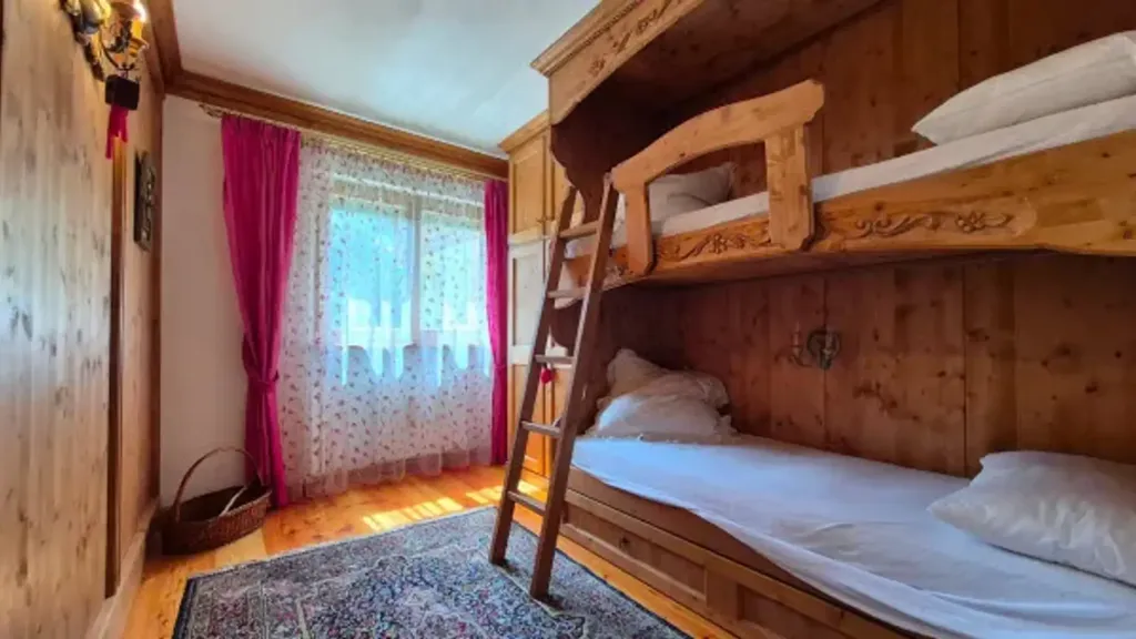 Magamistoad - Luxury Flat with Private Garden in Borca di Cadore