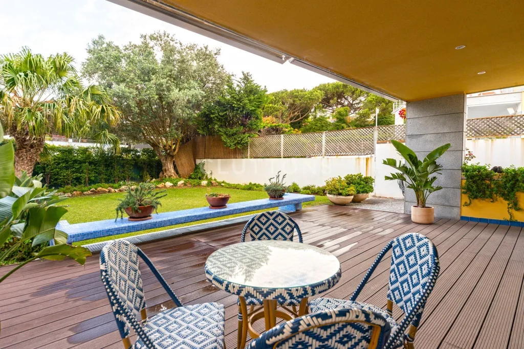 Terrass - Luxury Villa with Pool in Estoril