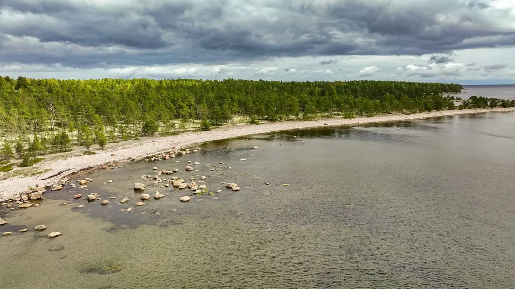 Aerial - Plot with Water Access in Åre