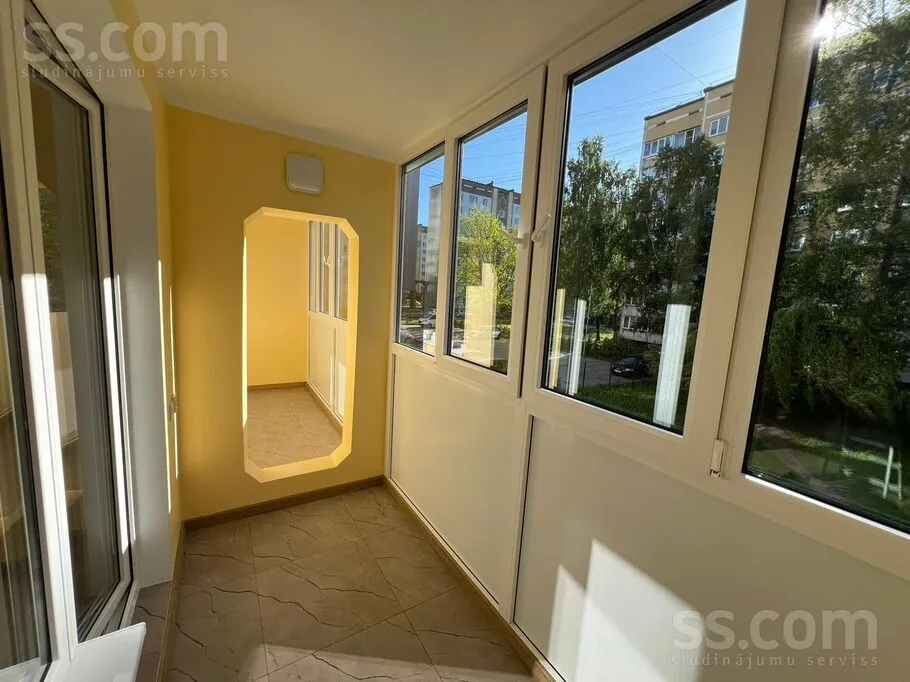 Rõdu - Flat with Modern Amenities in Pļavnieki, Riga