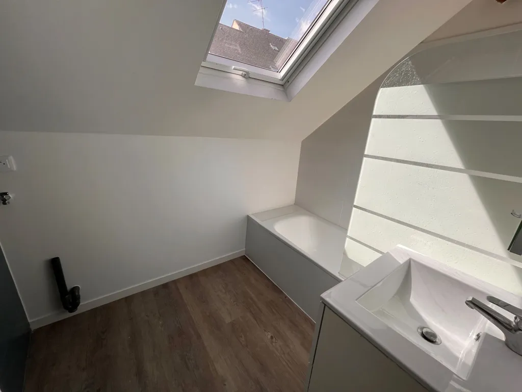 Vannitoad - 2/3-Piece Apartment in Quiet Condo, Nice