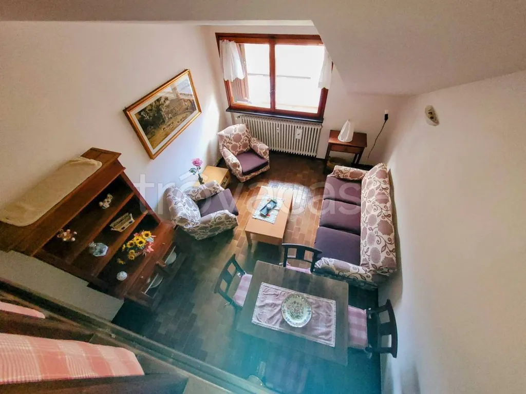 Elutuba - Mansarded Apartment with Soppalco in Limone Piemonte