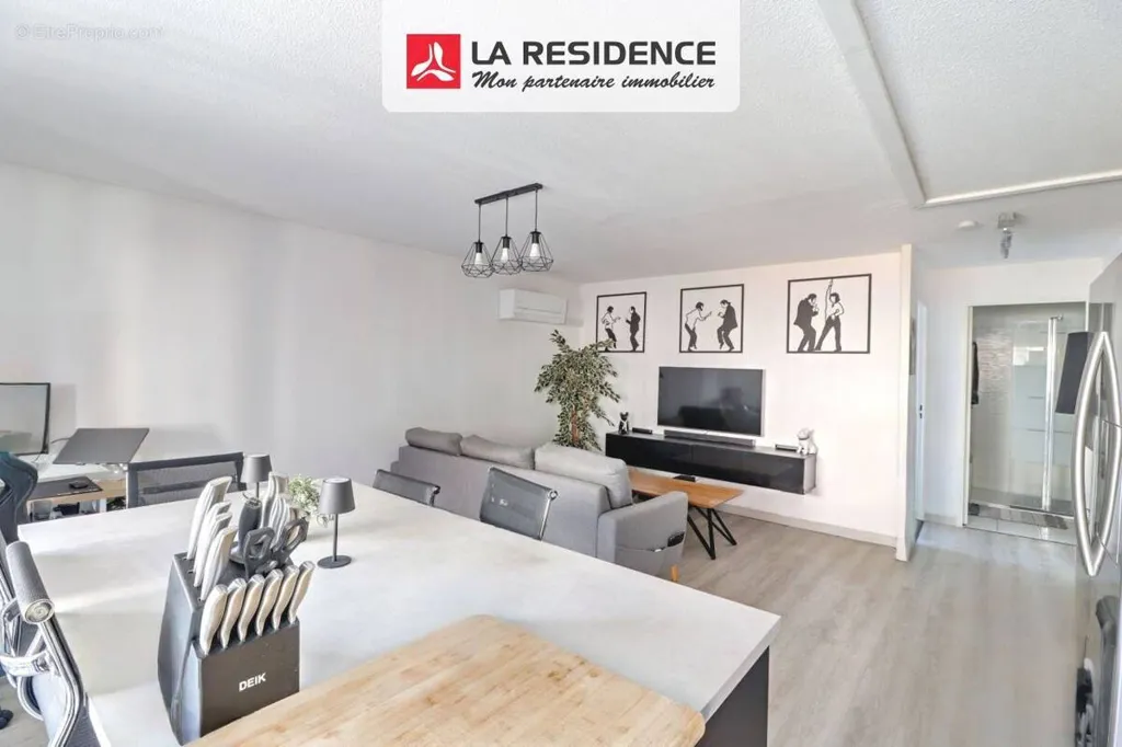 Cuisine - Appartement Rénové avec Terrasse à Saint-Raphaël
