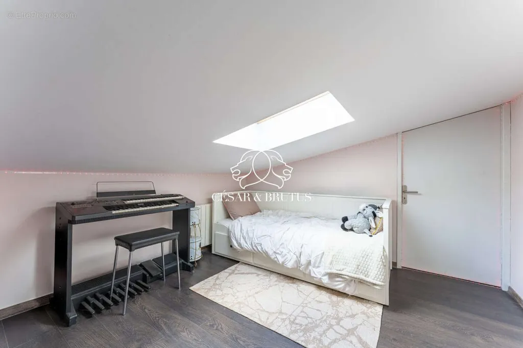 Magamistoad - Apartment with Balcony in Decines-Charpieu