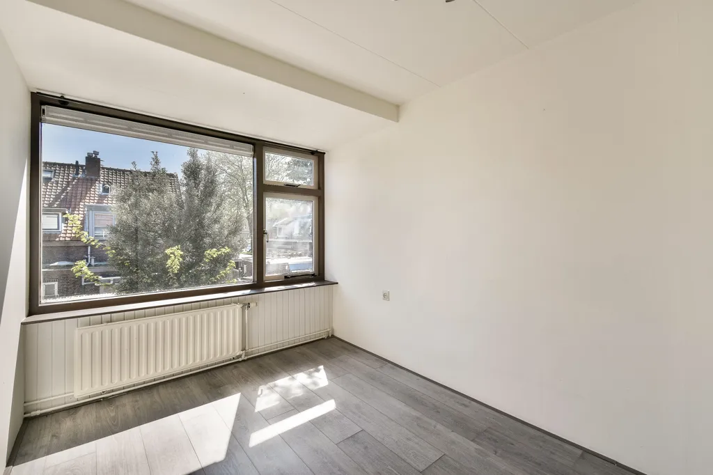 Toad - Modernised Corner House in Capelle aan den IJssel